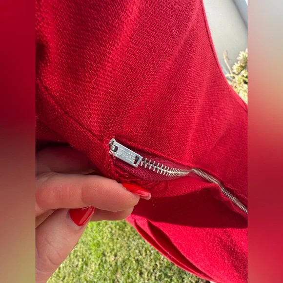 50s Vintage Red Knit Wiggle Dress with Long Sleeves - Picture 4 of 11